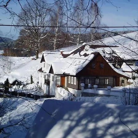 Roubenka Feriehus Desná